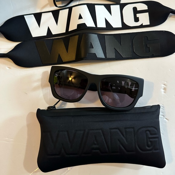 Alexander Wang x H&M Sunglasses - Picture 5 of 12